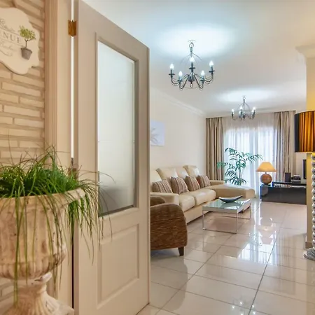 Terrazas Del Duque Ii 4a001 アデヘ