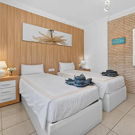 Terrazas Del Duque Ii 4a001 Apartman *